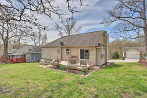 Family-Friendly Osage Beach Home Near Marina!